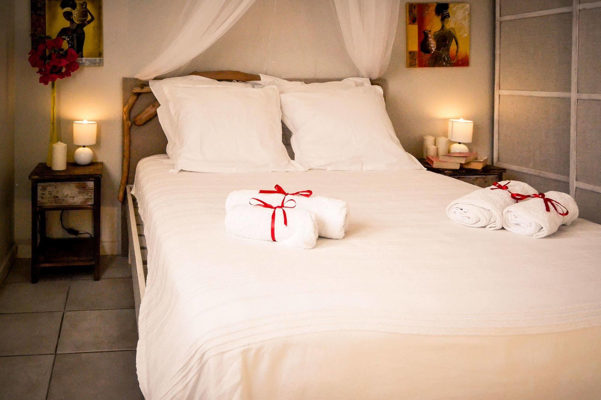 부이영뜨 Harmonie Creole B&B 외부 사진
