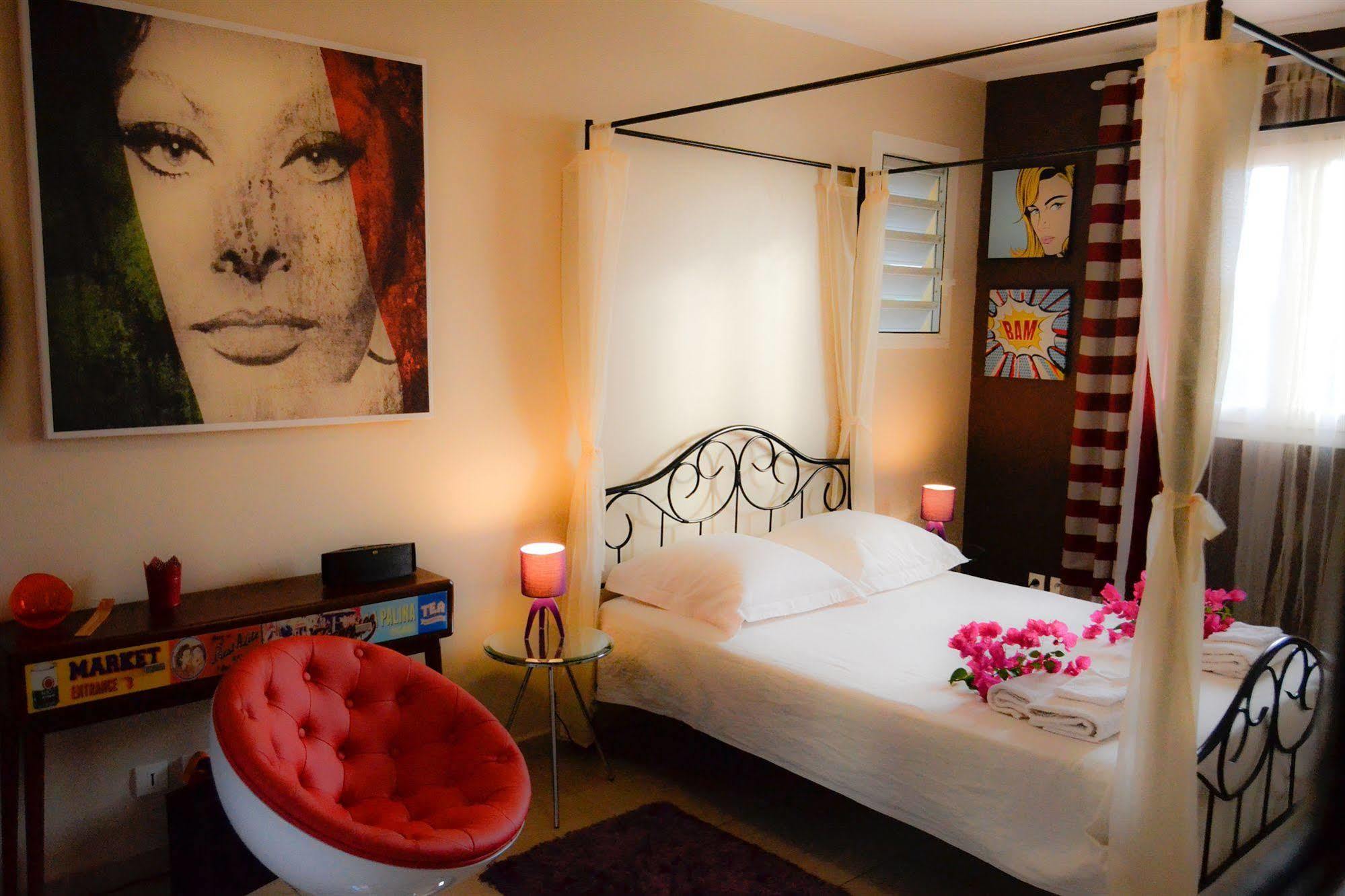 부이영뜨 Harmonie Creole B&B 외부 사진